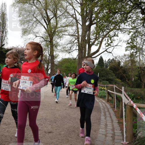 25.04.2026 - Das Zehntel Zöllner http://msf.ph/oto/9584521 25.04.2026 10:48:10 Laufen 6174, 6160, 6570 meine-sportfotos.de