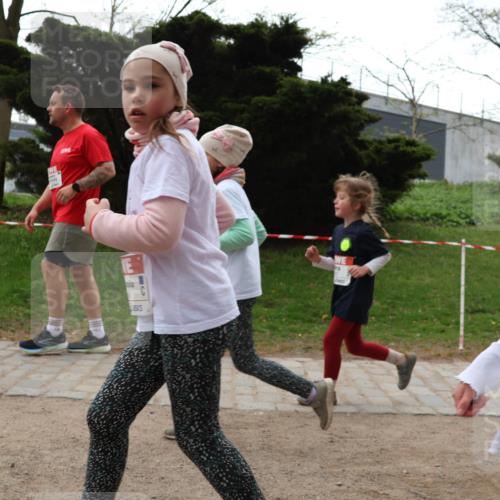 25.04.2026 - Das Zehntel Zöllner http://msf.ph/oto/9584526 25.04.2026 10:48:20 Laufen 5124 meine-sportfotos.de