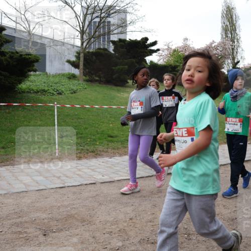 25.04.2026 - Das Zehntel Zöllner http://msf.ph/oto/9584531 25.04.2026 10:48:24 Laufen 5982, 6443, 7041 meine-sportfotos.de