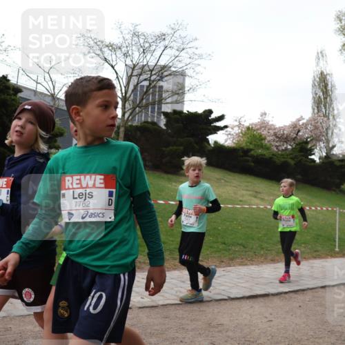 25.04.2026 - Das Zehntel Zöllner http://msf.ph/oto/9584542 25.04.2026 10:48:30 Laufen 7353, 7762, 10 meine-sportfotos.de