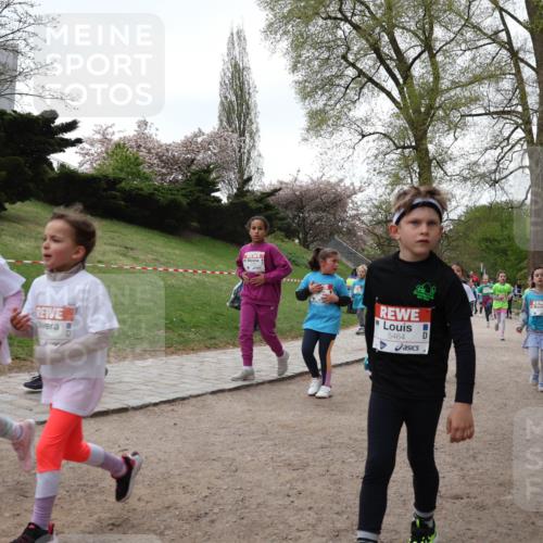 25.04.2026 - Das Zehntel Zöllner http://msf.ph/oto/9584631 25.04.2026 10:48:49 Laufen 5145, 846, 5464 meine-sportfotos.de