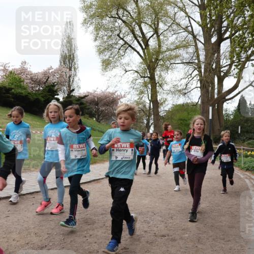 25.04.2026 - Das Zehntel Zöllner http://msf.ph/oto/9584645 25.04.2026 10:49:01 Laufen 7416, 7415 meine-sportfotos.de