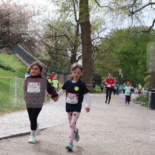 25.04.2026 - Das Zehntel Zöllner http://msf.ph/oto/9584732 25.04.2026 10:50:32 Laufen 6561, 6562 meine-sportfotos.de