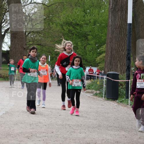25.04.2026 - Das Zehntel Zöllner http://msf.ph/oto/9584742 25.04.2026 10:50:47 Laufen 6447, 5986 meine-sportfotos.de