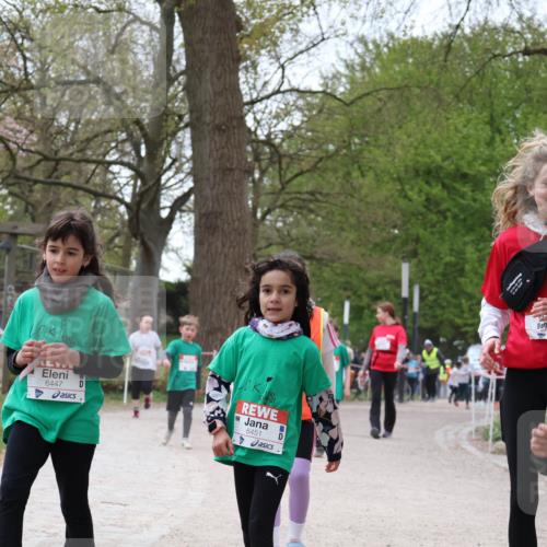 25.04.2026 - Das Zehntel Zöllner http://msf.ph/oto/9584746 25.04.2026 10:50:51 Laufen 6447, 6451, 5986 meine-sportfotos.de