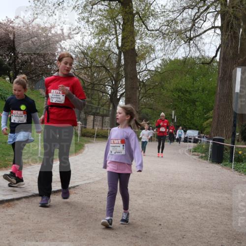 25.04.2026 - Das Zehntel Zöllner http://msf.ph/oto/9584759 25.04.2026 10:51:10 Laufen 6606 meine-sportfotos.de