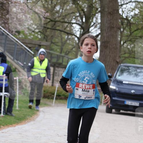 25.04.2026 - Das Zehntel Zöllner http://msf.ph/oto/9584787 25.04.2026 10:51:54 Laufen 20, 6841, 10, 5470 meine-sportfotos.de