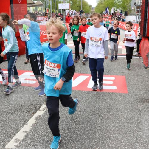 25.04.2026 - Das Zehntel Strokosch-Dieckow http://msf.ph/oto/9585028 25.04.2026 10:58:47 Ziel 5002, 5071, 5291, 5372, 5472, 5535, 5537, 5539, 5543, 5554, 5665, 5816, 6171, 6411, 6458, 6614, 6634, 6640, 6715, 6749, 6947, 7037, 7231, 7242, 7322, 7375, 7392, 7694, 7796, 7895, 7906, 8005, 5002, 5071, 5291, 5372, 5472, 5535, 5537, 5539, 5543, 5554, 5665, 5816, 6171, 6411, 6458, 6614, 6634, 6640, 6715, 6749, 6947, 7037, 7231, 7242, 7322, 7375, 7392, 7694, 7796, 7895, 7906, 8005 meine-sportfotos.de
