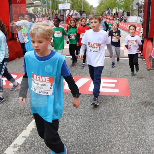 25.04.2026 - Das Zehntel Strokosch-Dieckow http://msf.ph/oto/9585056 25.04.2026 10:58:48 Ziel 5071, 5372, 5395, 5404, 5535, 5537, 5539, 5543, 5554, 5665, 5816, 5973, 6171, 6411, 6458, 6614, 6640, 6708, 6715, 6749, 6947, 7037, 7242, 7322, 7375, 7392, 7694, 7796, 7895, 7906, 7942, 8002, 8005, 5071, 5372, 5395, 5404, 5535, 5537, 5539, 5543, 5554, 5665, 5816, 5973, 6171, 6411, 6458, 6614, 6640, 6708, 6715, 6749, 6947, 7037, 7242, 7322, 7375, 7392, 7694, 7796, 7895, 7906, 7942, 8002, 8005 meine-sportfotos.de
