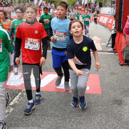25.04.2026 - Das Zehntel Strokosch-Dieckow http://msf.ph/oto/9585086 25.04.2026 10:58:50 Ziel 5071, 5372, 5395, 5404, 5476, 5535, 5539, 5543, 5554, 5665, 5973, 6331, 6408, 6458, 6640, 6708, 6715, 7242, 7322, 7375, 7392, 7694, 7931, 7942, 7945, 8002, 8005, 5071, 5372, 5395, 5404, 5476, 5535, 5539, 5543, 5554, 5665, 5973, 6331, 6408, 6458, 6640, 6708, 6715, 7242, 7322, 7375, 7392, 7694, 7931, 7942, 7945, 8002, 8005 meine-sportfotos.de