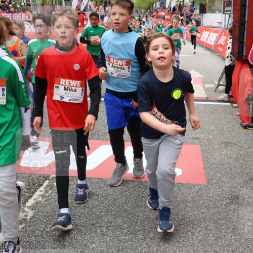 25.04.2026 - Das Zehntel Strokosch-Dieckow http://msf.ph/oto/9585092 25.04.2026 10:58:50 Ziel 5071, 5372, 5395, 5404, 5476, 5535, 5539, 5543, 5554, 5665, 5973, 6331, 6408, 6458, 6640, 6708, 6715, 7242, 7322, 7375, 7392, 7694, 7931, 7942, 7945, 8002, 8005, 5071, 5372, 5395, 5404, 5476, 5535, 5539, 5543, 5554, 5665, 5973, 6331, 6408, 6458, 6640, 6708, 6715, 7242, 7322, 7375, 7392, 7694, 7931, 7942, 7945, 8002, 8005 meine-sportfotos.de