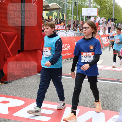 25.04.2026 - Das Zehntel Strokosch-Dieckow http://msf.ph/oto/9585218 25.04.2026 10:58:57 Ziel 5032, 5168, 5206, 5377, 5476, 5608, 5616, 5643, 5810, 6331, 6378, 6408, 6603, 6848, 6892, 6893, 6897, 7915, 7931, 7945, 8070, 5032, 5168, 5206, 5377, 5476, 5608, 5616, 5643, 5810, 6331, 6378, 6408, 6603, 6848, 6892, 6893, 6897, 7915, 7931, 7945, 8070 meine-sportfotos.de