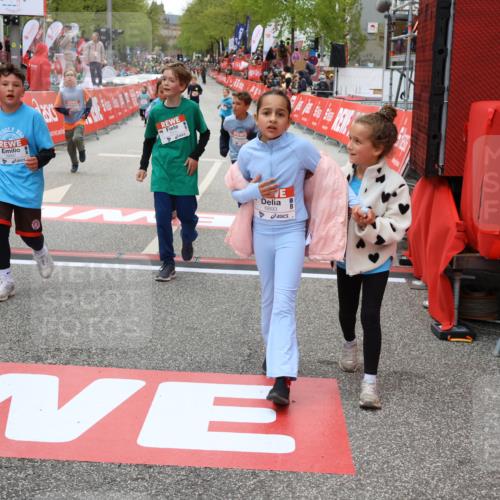 25.04.2026 - Das Zehntel Strokosch-Dieckow http://msf.ph/oto/9585253 25.04.2026 10:58:58 Ziel 5032, 5168, 5206, 5377, 5608, 5616, 5643, 5810, 6378, 6603, 6662, 6837, 6848, 6892, 6893, 6897, 7915, 8070, 5032, 5168, 5206, 5377, 5608, 5616, 5643, 5810, 6378, 6603, 6662, 6837, 6848, 6892, 6893, 6897, 7915, 8070 meine-sportfotos.de