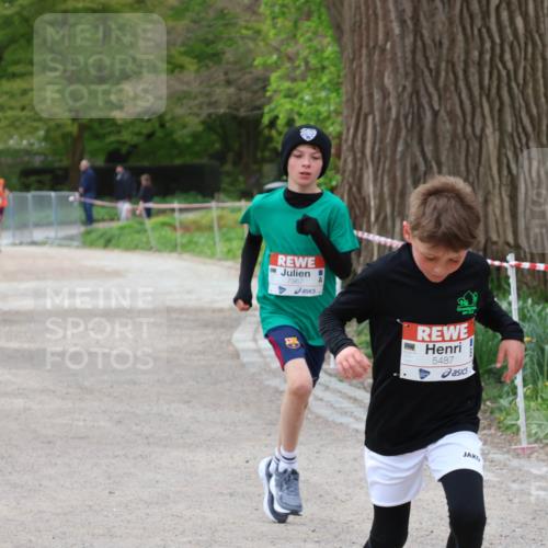 25.04.2026 - Das Zehntel Zöllner http://msf.ph/oto/9594196 25.04.2026 10:37:29 Laufen 7967, 5487 meine-sportfotos.de