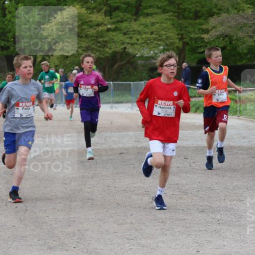 25.04.2026 - Das Zehntel Zöllner http://msf.ph/oto/9594218 25.04.2026 10:37:38 Laufen 6726, 6158 meine-sportfotos.de