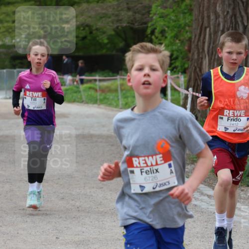 25.04.2026 - Das Zehntel Zöllner http://msf.ph/oto/9594228 25.04.2026 10:37:41 Laufen 6753, 6726, 7412 meine-sportfotos.de