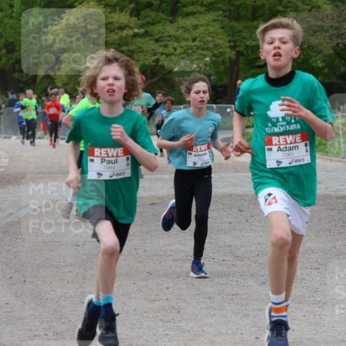 25.04.2026 - Das Zehntel Zöllner http://msf.ph/oto/9594252 25.04.2026 10:37:50 Laufen 7984, 7612, 7961 meine-sportfotos.de