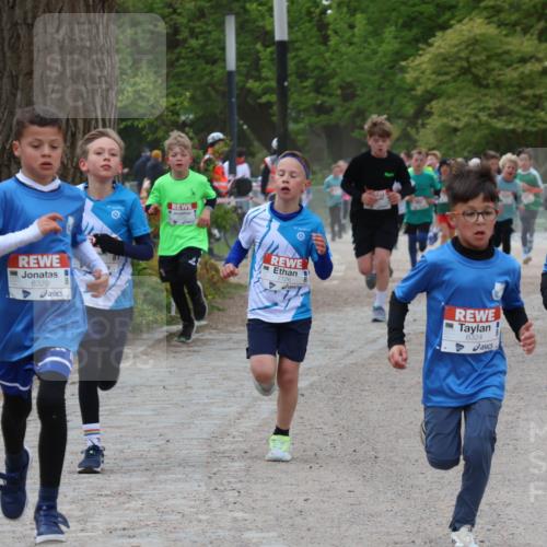 25.04.2026 - Das Zehntel Zöllner http://msf.ph/oto/9594305 25.04.2026 10:38:06 Laufen 40, 6329, 7726, 6324, 6323 meine-sportfotos.de
