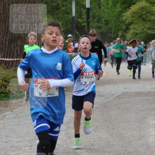 25.04.2026 - Das Zehntel Zöllner http://msf.ph/oto/9594308 25.04.2026 10:38:07 Laufen 7726 meine-sportfotos.de