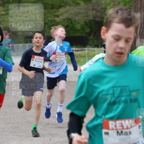25.04.2026 - Das Zehntel Zöllner http://msf.ph/oto/9594359 25.04.2026 10:38:18 Laufen 6540, 6685, 7742, 592 meine-sportfotos.de