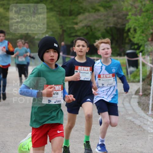 25.04.2026 - Das Zehntel Zöllner http://msf.ph/oto/9594361 25.04.2026 10:38:19 Laufen 6540, 6685, 7742, 803 meine-sportfotos.de