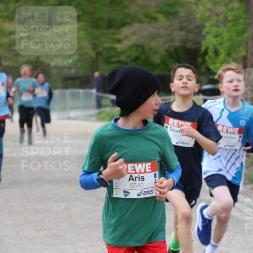 25.04.2026 - Das Zehntel Zöllner http://msf.ph/oto/9594362 25.04.2026 10:38:19 Laufen 6540, 6685, 7742 meine-sportfotos.de