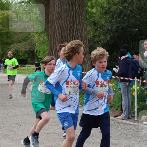 25.04.2026 - Das Zehntel Zöllner http://msf.ph/oto/9594410 25.04.2026 10:38:31 Laufen 7977, 7738, 7748 meine-sportfotos.de