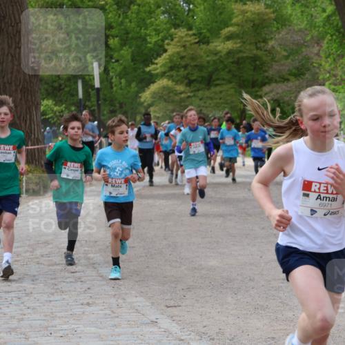 25.04.2026 - Das Zehntel Zöllner http://msf.ph/oto/9594434 25.04.2026 10:38:37 Laufen 6971 meine-sportfotos.de