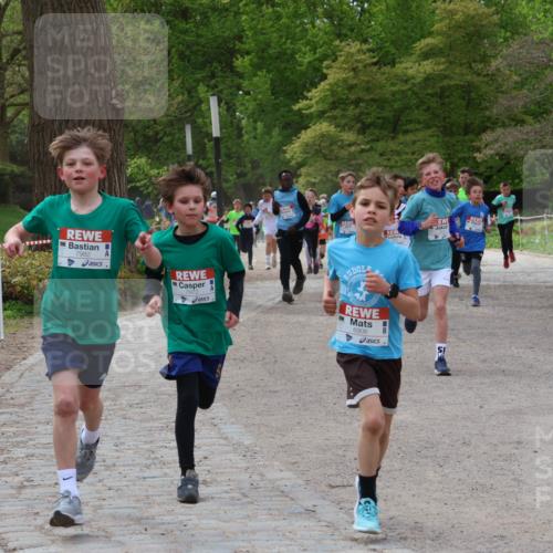 25.04.2026 - Das Zehntel Zöllner http://msf.ph/oto/9594438 25.04.2026 10:38:38 Laufen 7982, 7972, 6906 meine-sportfotos.de