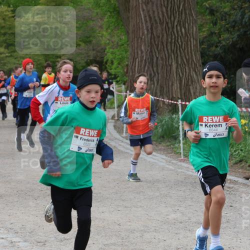 25.04.2026 - Das Zehntel Zöllner http://msf.ph/oto/9594503 25.04.2026 10:38:55 Laufen 6523, 6544 meine-sportfotos.de