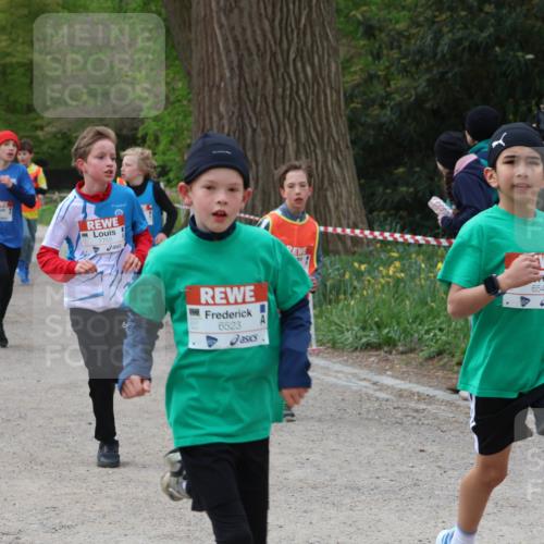 25.04.2026 - Das Zehntel Zöllner http://msf.ph/oto/9594504 25.04.2026 10:38:55 Laufen 7753, 6523, 6544 meine-sportfotos.de