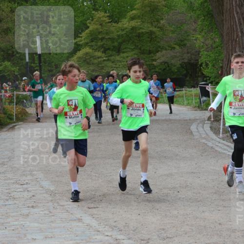 25.04.2026 - Das Zehntel Zöllner http://msf.ph/oto/9594536 25.04.2026 10:39:03 Laufen 7146, 7164 meine-sportfotos.de