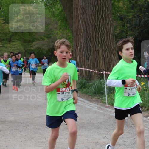 25.04.2026 - Das Zehntel Zöllner http://msf.ph/oto/9594540 25.04.2026 10:39:04 Laufen 7138, 7146 meine-sportfotos.de