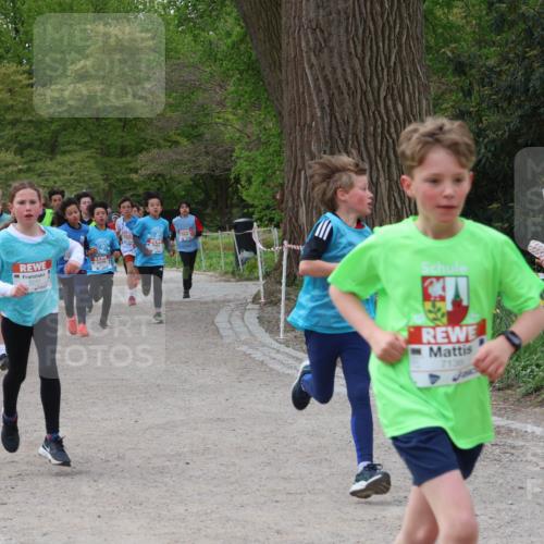 25.04.2026 - Das Zehntel Zöllner http://msf.ph/oto/9594542 25.04.2026 10:39:04 Laufen 7138 meine-sportfotos.de