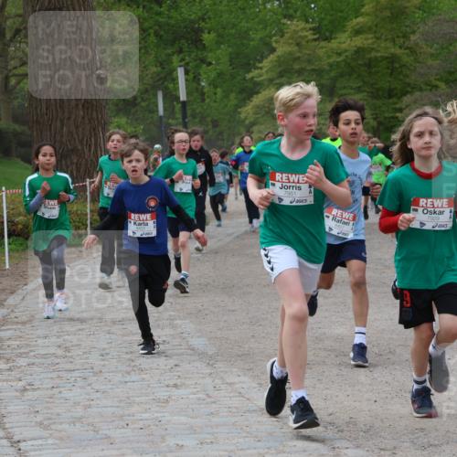 25.04.2026 - Das Zehntel Zöllner http://msf.ph/oto/9594567 25.04.2026 10:39:10 Laufen 7951, 7929 meine-sportfotos.de