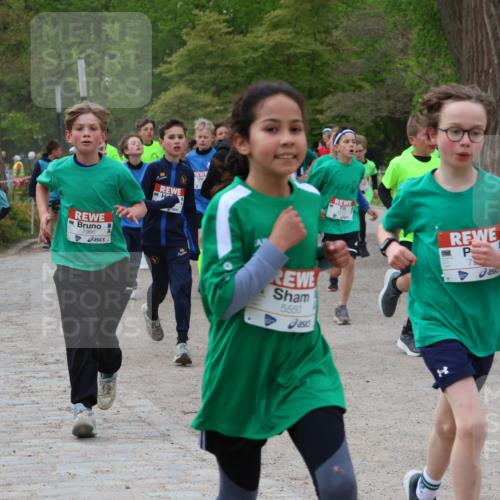 25.04.2026 - Das Zehntel Zöllner http://msf.ph/oto/9594582 25.04.2026 10:39:13 Laufen 7966, 5550, 6066 meine-sportfotos.de