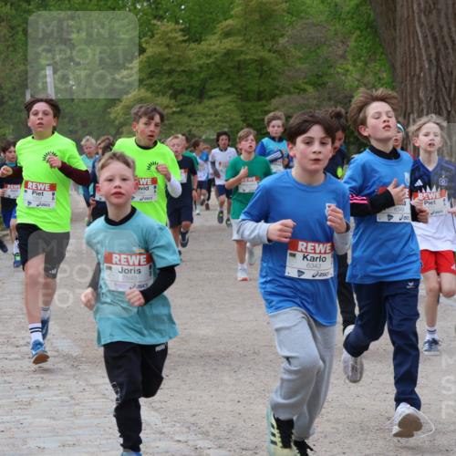 25.04.2026 - Das Zehntel Zöllner http://msf.ph/oto/9594595 25.04.2026 10:39:16 Laufen 7260, 7545, 6343, 6349 meine-sportfotos.de