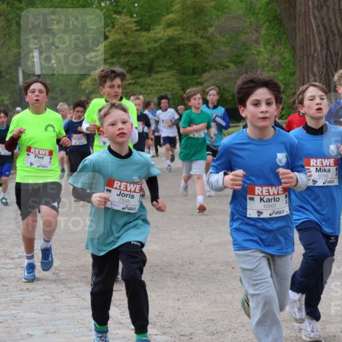 25.04.2026 - Das Zehntel Zöllner http://msf.ph/oto/9594597 25.04.2026 10:39:17 Laufen 7257, 7545, 6343, 6349, 6711 meine-sportfotos.de