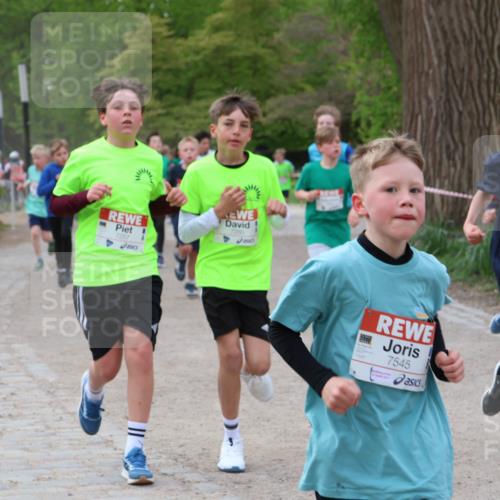 25.04.2026 - Das Zehntel Zöllner http://msf.ph/oto/9594602 25.04.2026 10:39:17 Laufen 7260, 7257, 7545, 6732 meine-sportfotos.de