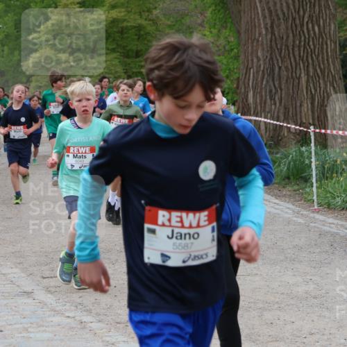 25.04.2026 - Das Zehntel Zöllner http://msf.ph/oto/9594623 25.04.2026 10:39:21 Laufen 6043, 5587 meine-sportfotos.de