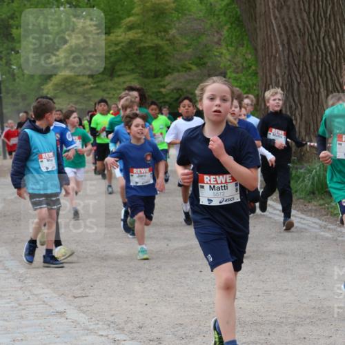 25.04.2026 - Das Zehntel Zöllner http://msf.ph/oto/9594651 25.04.2026 10:39:25 Laufen 5572, 7914, 5566 meine-sportfotos.de