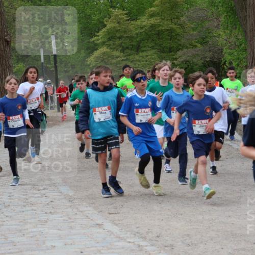 25.04.2026 - Das Zehntel Zöllner http://msf.ph/oto/9594654 25.04.2026 10:39:26 Laufen 5672 meine-sportfotos.de