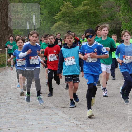 25.04.2026 - Das Zehntel Zöllner http://msf.ph/oto/9594660 25.04.2026 10:39:27 Laufen 5414, 6336, 5383 meine-sportfotos.de