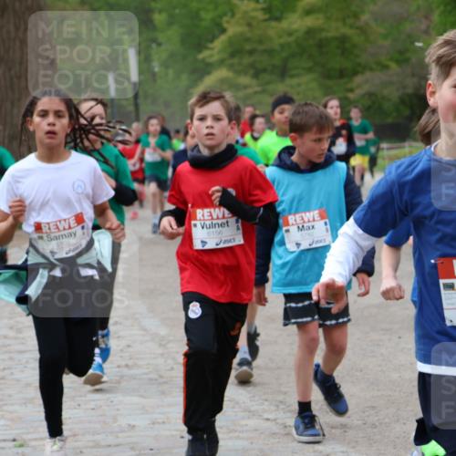 25.04.2026 - Das Zehntel Zöllner http://msf.ph/oto/9594672 25.04.2026 10:39:28 Laufen 5101, 6156, 5782, 5435 meine-sportfotos.de