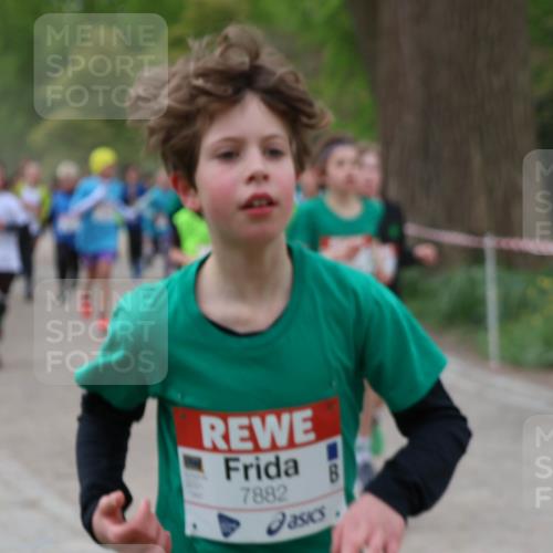 25.04.2026 - Das Zehntel Zöllner http://msf.ph/oto/9594691 25.04.2026 10:39:32 Laufen 7882 meine-sportfotos.de