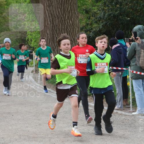 25.04.2026 - Das Zehntel Zöllner http://msf.ph/oto/9594696 25.04.2026 10:39:33 Laufen 6151 meine-sportfotos.de