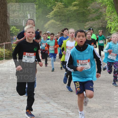 25.04.2026 - Das Zehntel Zöllner http://msf.ph/oto/9594712 25.04.2026 10:39:36 Laufen 5512, 503, 5811, 19 meine-sportfotos.de