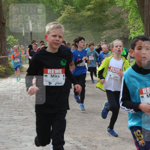 25.04.2026 - Das Zehntel Zöllner http://msf.ph/oto/9594715 25.04.2026 10:39:37 Laufen 5512, 5036, 5811, 45, 19 meine-sportfotos.de