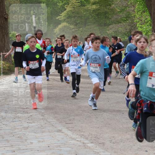 25.04.2026 - Das Zehntel Zöllner http://msf.ph/oto/9594730 25.04.2026 10:39:40 Laufen 6733, 7582, 6342 meine-sportfotos.de