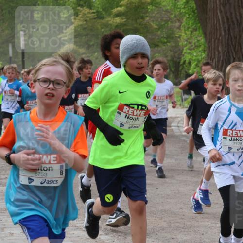 25.04.2026 - Das Zehntel Zöllner http://msf.ph/oto/9594746 25.04.2026 10:39:43 Laufen 5753, 6717, 7729 meine-sportfotos.de
